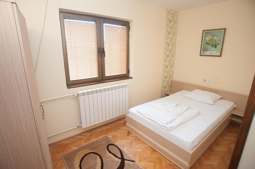 Hotel Extra Lion Md Ni Habitación foto